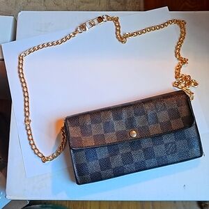 Authentic preloved Vintage 2007 Portefeuil Sarah Damier Ebene Wallet W/ Chain